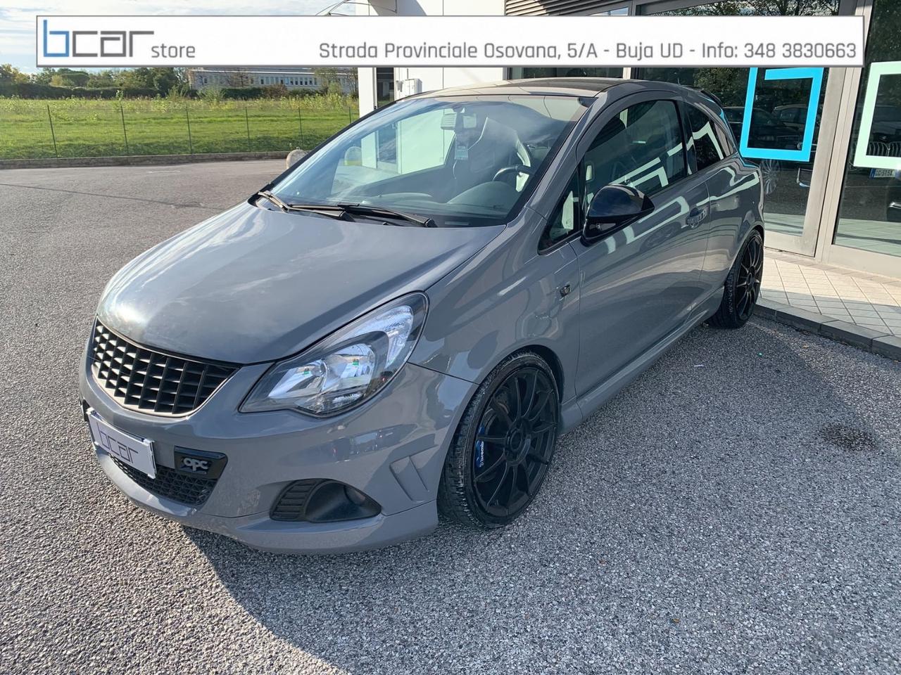 Opel Corsa 1.6 T 192CV 3 porte OPC
