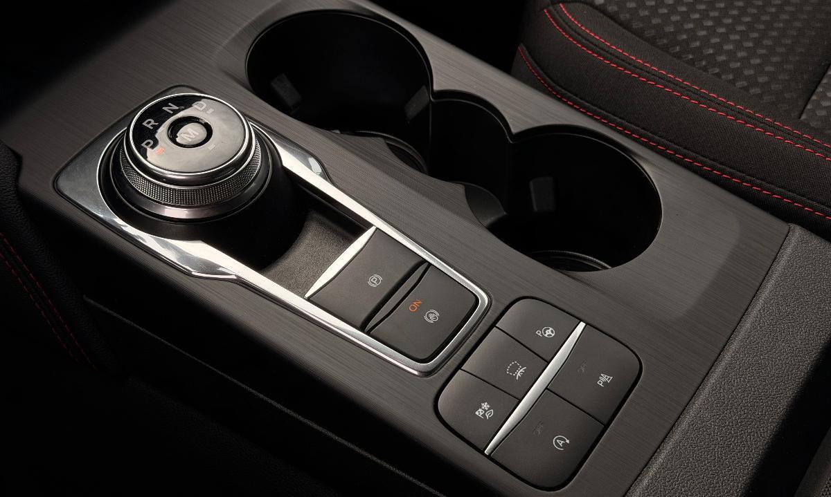 FORD Kuga 1.5 TDCI 120 CV S&S 2WD P. ST-Line