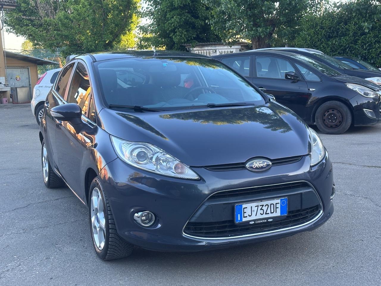 Ford Fiesta 1.4 TDCi 70CV 5 porte Titanium