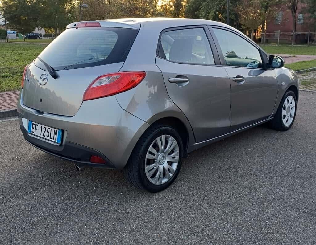 Mazda 2 Mazda2 1.3 16V 75CV 5p. Play GPL