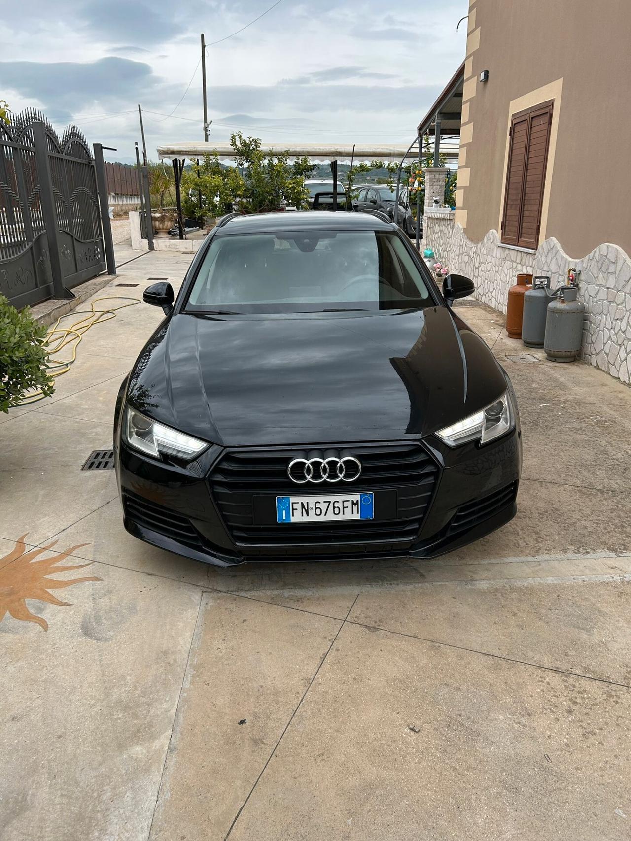 Audi A4 2.0 TDI 150 CV ultra S tronic
