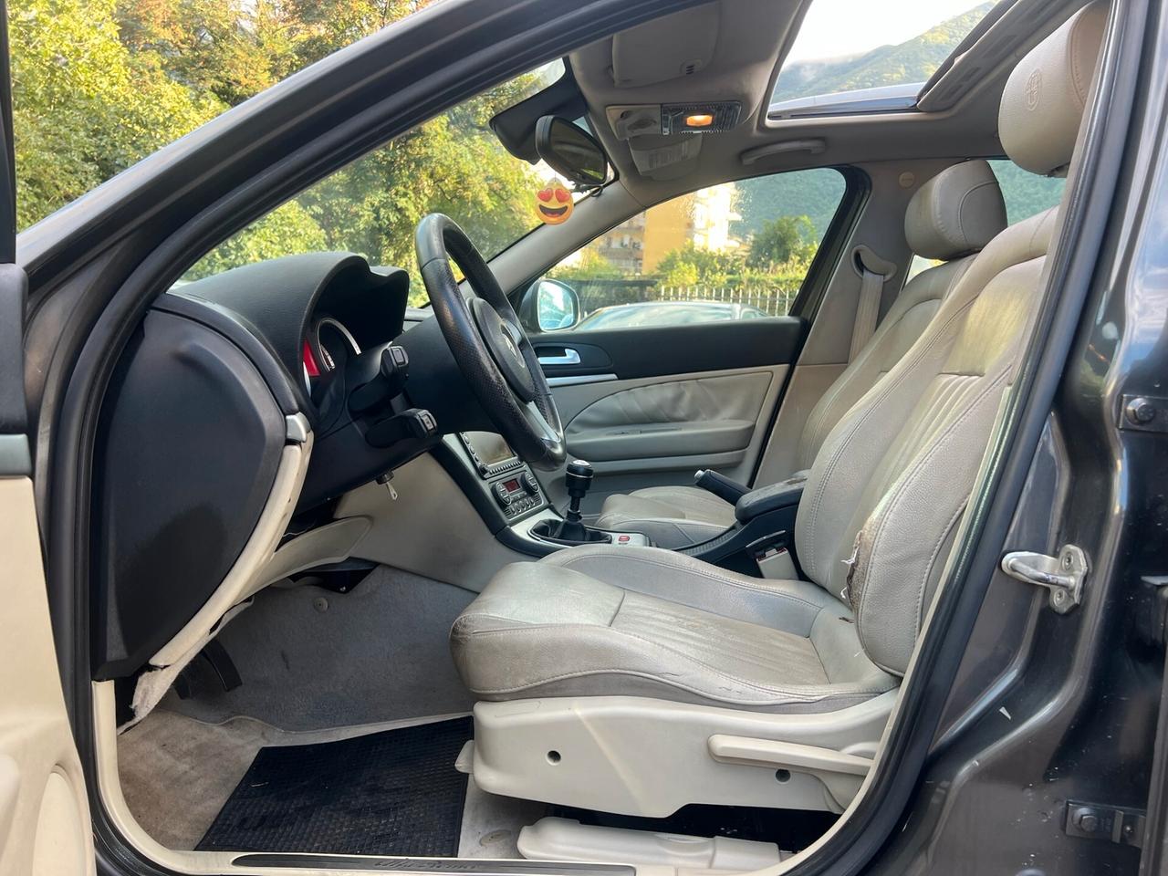 Alfa Romeo 159 1.9 JTDm 16V Sportwagon Exclusive