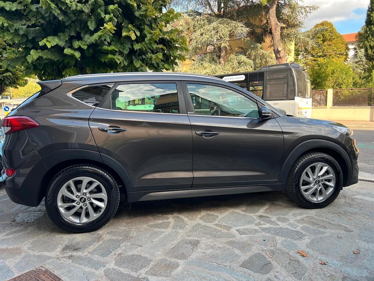 HYUNDAI TUCSON 1.7 CRDI DCT C. AUTOMATICO