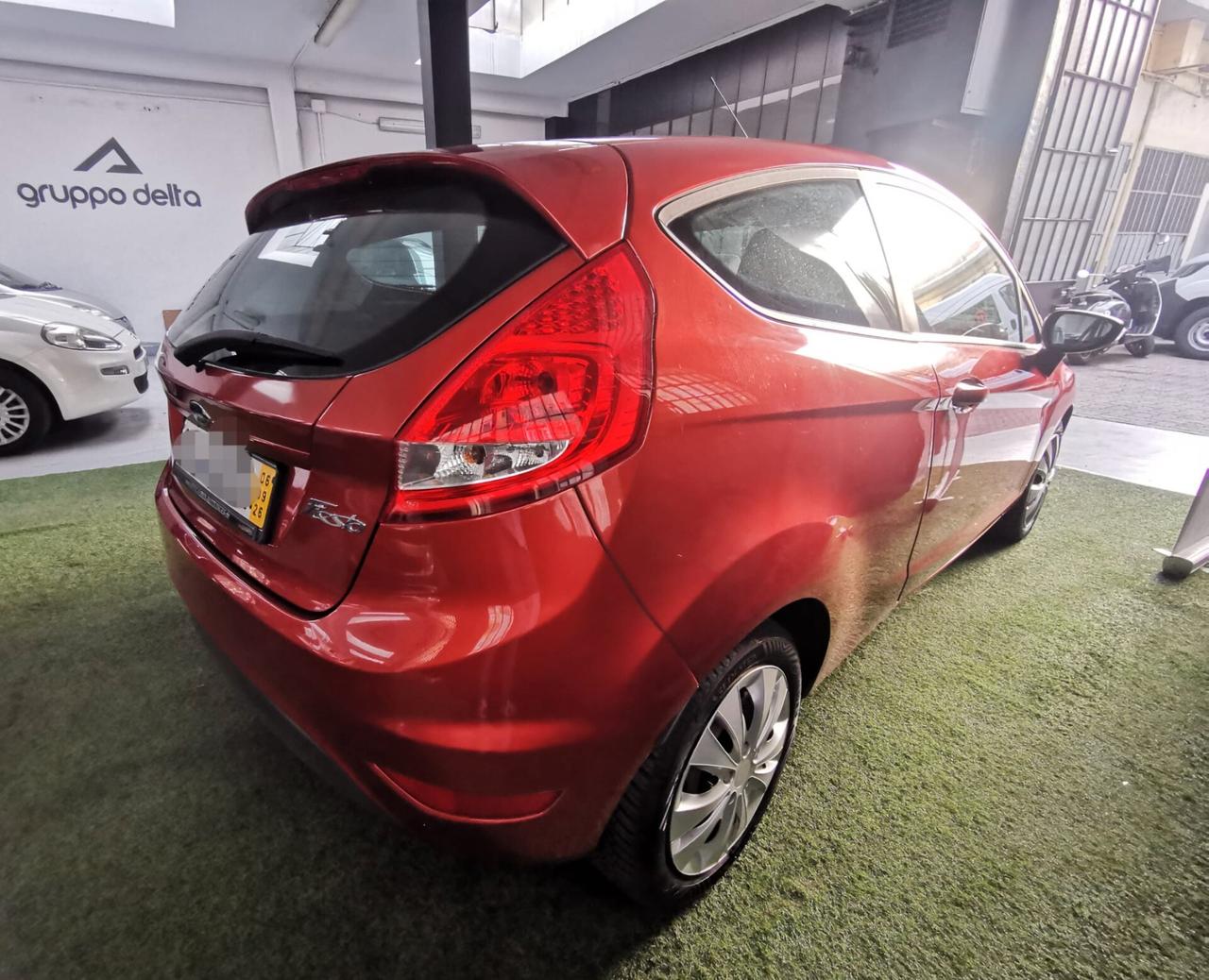 Ford Fiesta 1.2 82CV Titanium GARANZIA 12 MESI