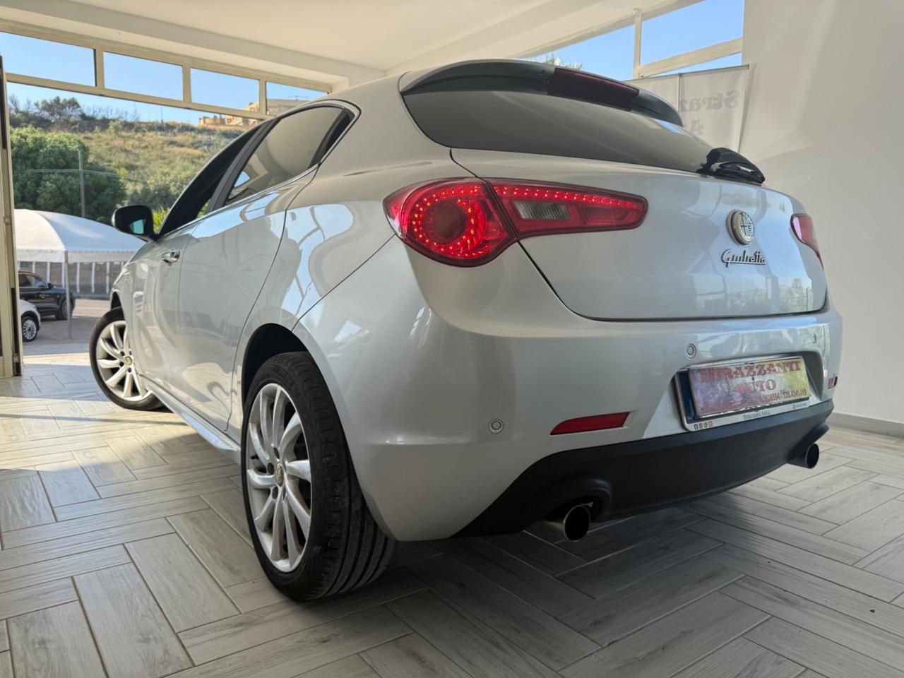 Alfa Romeo Giulietta 2.0Mjt140 CV Exclusive FULL2013