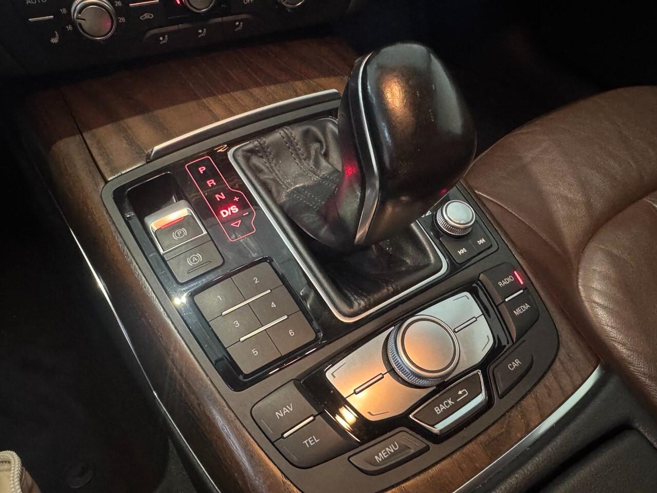 Audi A6 Avant 2.0 TDI 190 CV ultra S tronic Business Plus