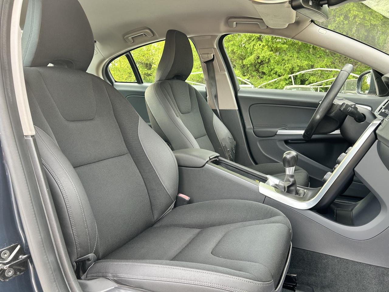 VOLVO S60 1.6 D2 115CV MOMENTUM UNICO PROPRIETARIO