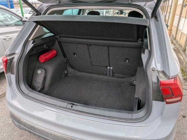 VOLKSWAGEN Tiguan 2.0 TDI 150CV DSG Life Fari LED, Navi, ACC, Km cer