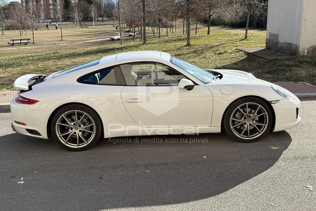 PORSCHE 911 3.0 Carrera 4 Coupé