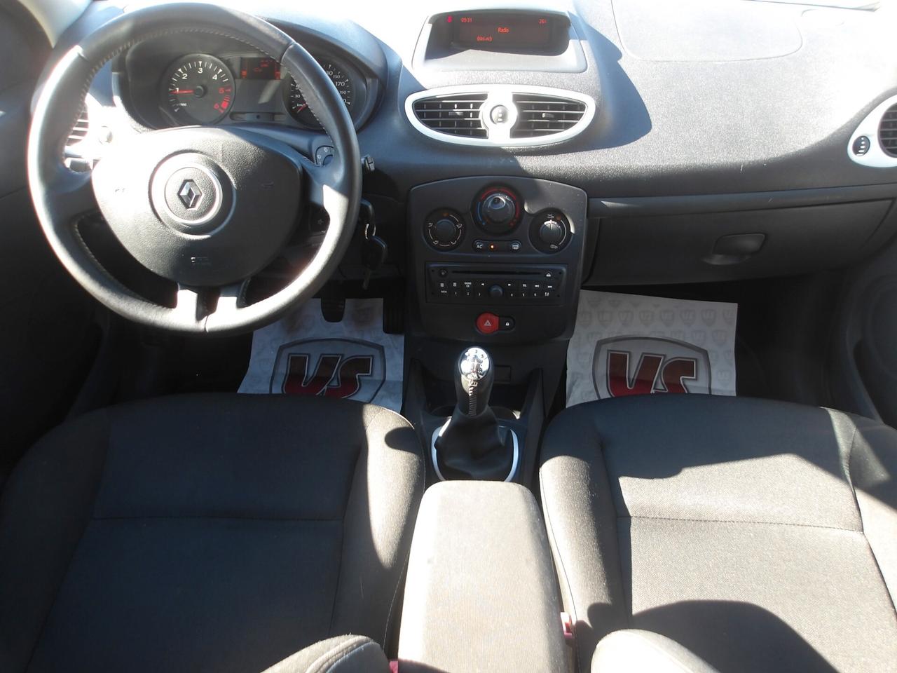 RENAULT CLIO 1.5 DCI SPORTOUR-GARANZIA FULL-2012