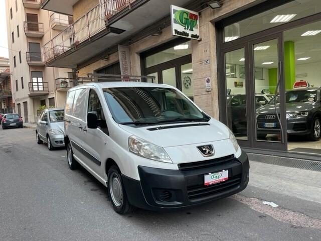 Peugeot Expert 2.0 HDi 120CV