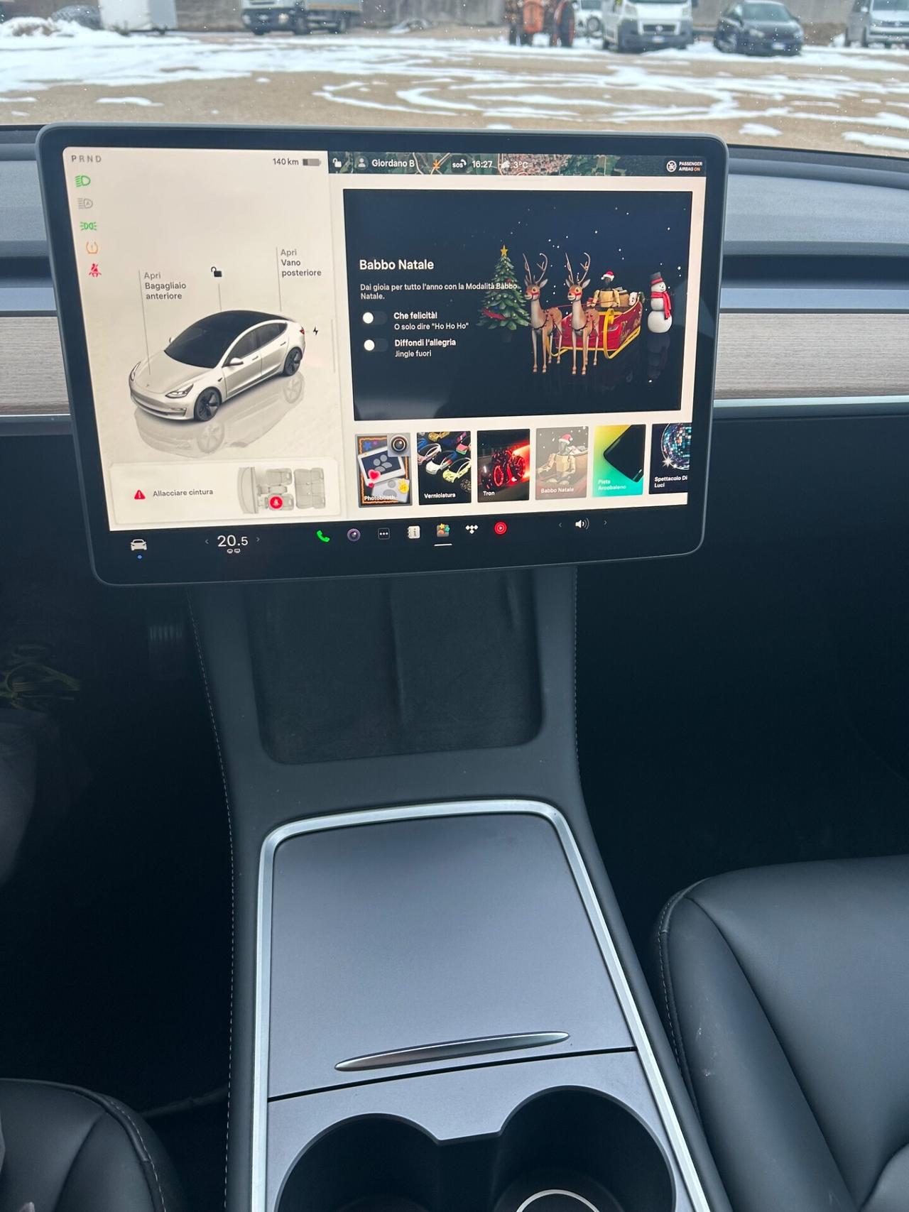 Tesla Model 3 RWD