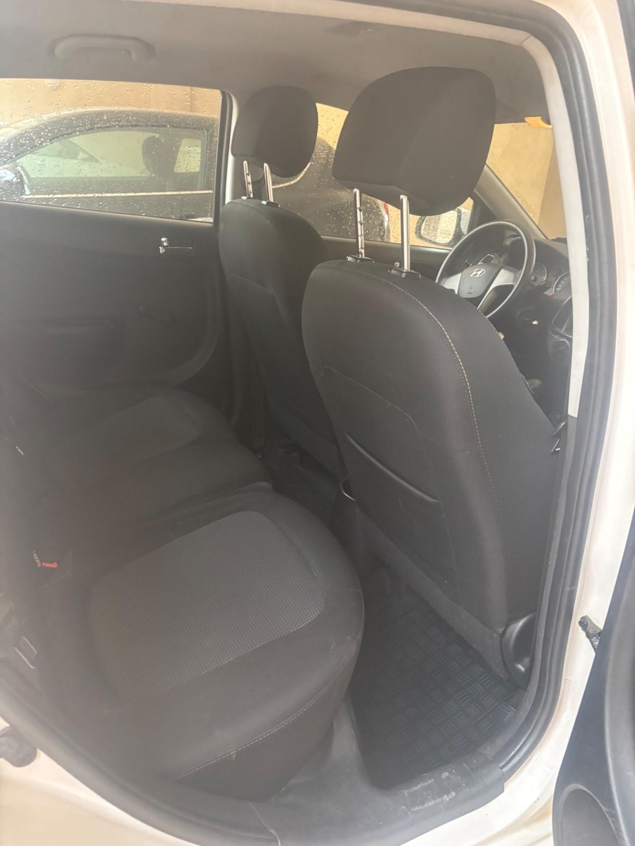 Hyundai i20 1.1 CRDi 5p. Sound Edition