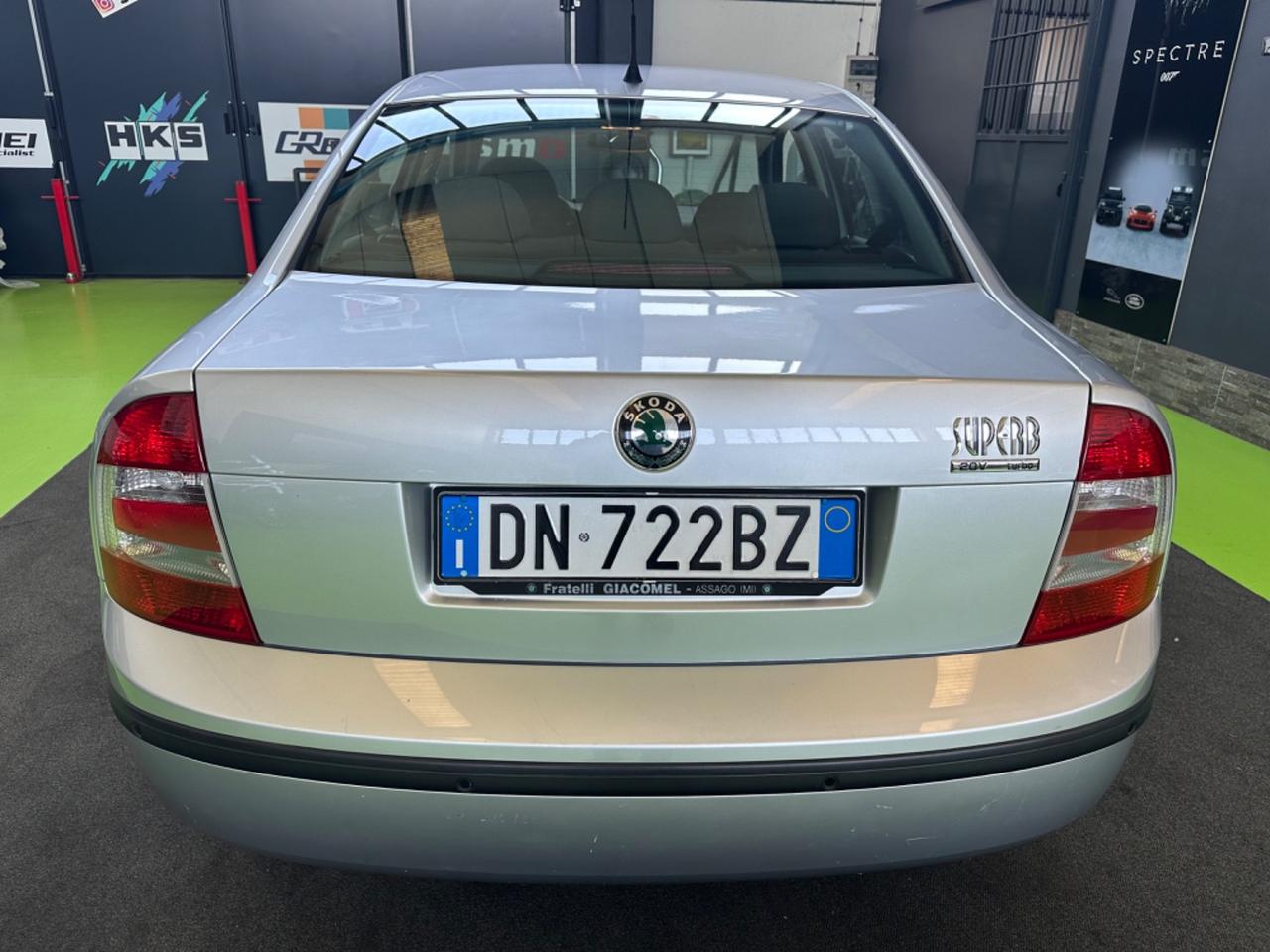 Skoda Superb 1.8 T 20V 150cv tip. Comfort - AUTOMATICA-