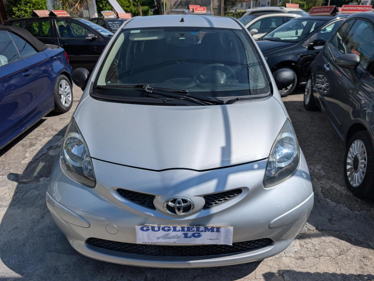 Toyota Aygo 5 Porte Aygo 5p 1.0 Now