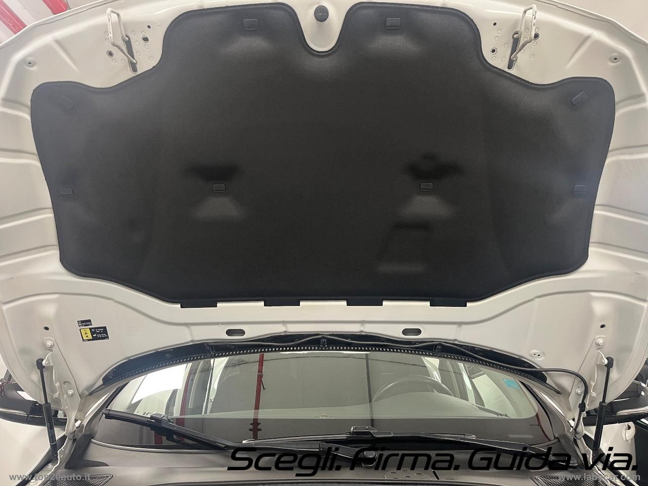 VOLVO V60 Cross Country D3 Geartronic Momentum