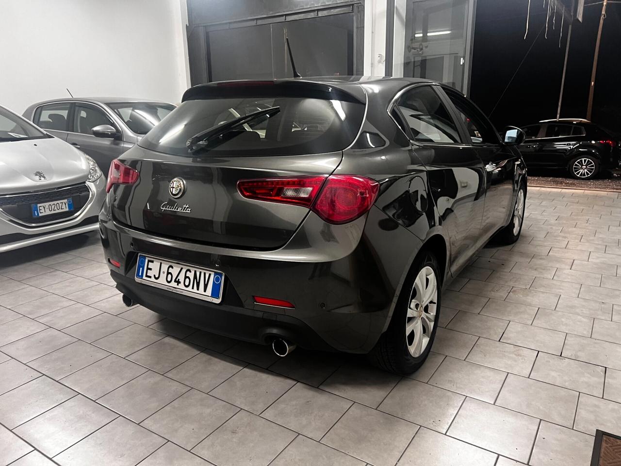 Alfa Romeo Giulietta 2.0 JTDm-2 140 CV NEOPATENTATI