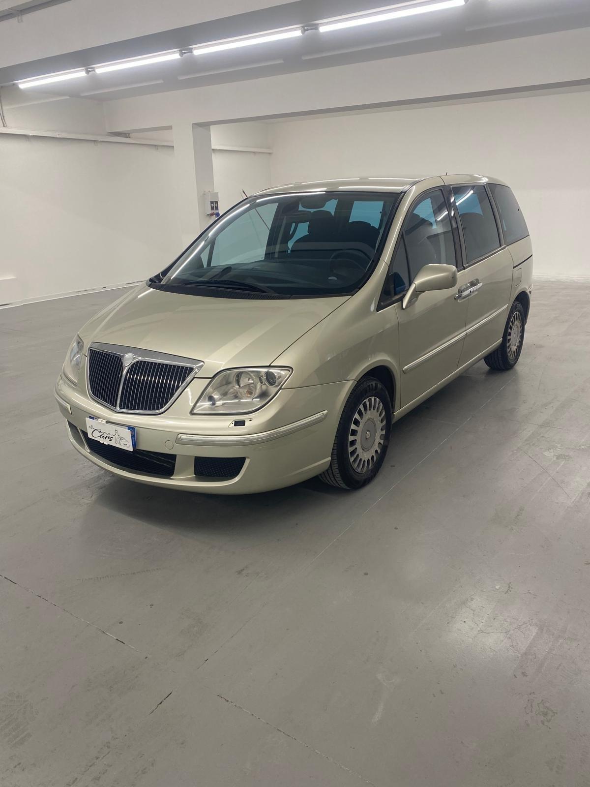 Lancia Phedra 2.2 JTD Emblema Plus FAP