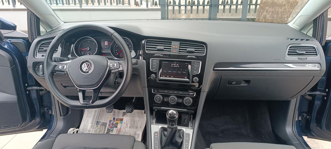Volkswagen Golf 2.0 TDI 5p. Highline BlueMotion Technology