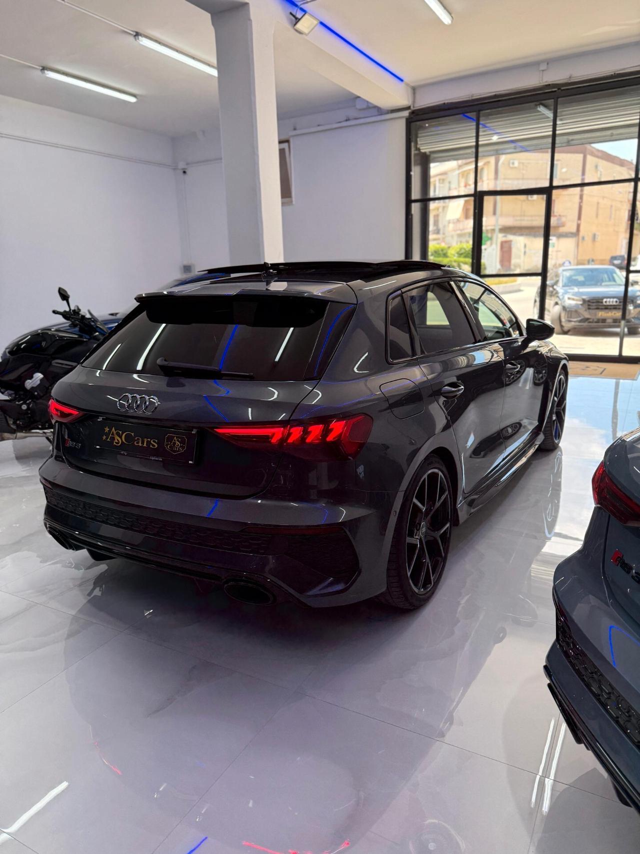 Audi A3 RS 3 SPB TFSI quattro S tronic