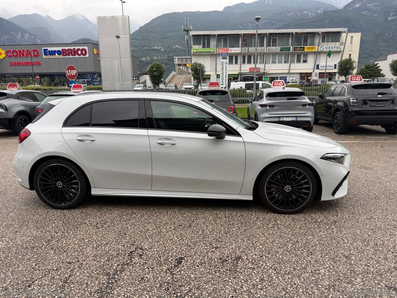 MERCEDES-BENZ A 250 Aut. 4Matic 4p. Prem. Pl. AMG Line