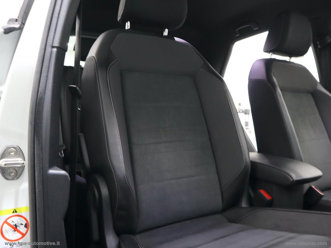 VOLKSWAGEN T-Roc 2.0TDI R-LINE NAVI LED PELLE MATRIX