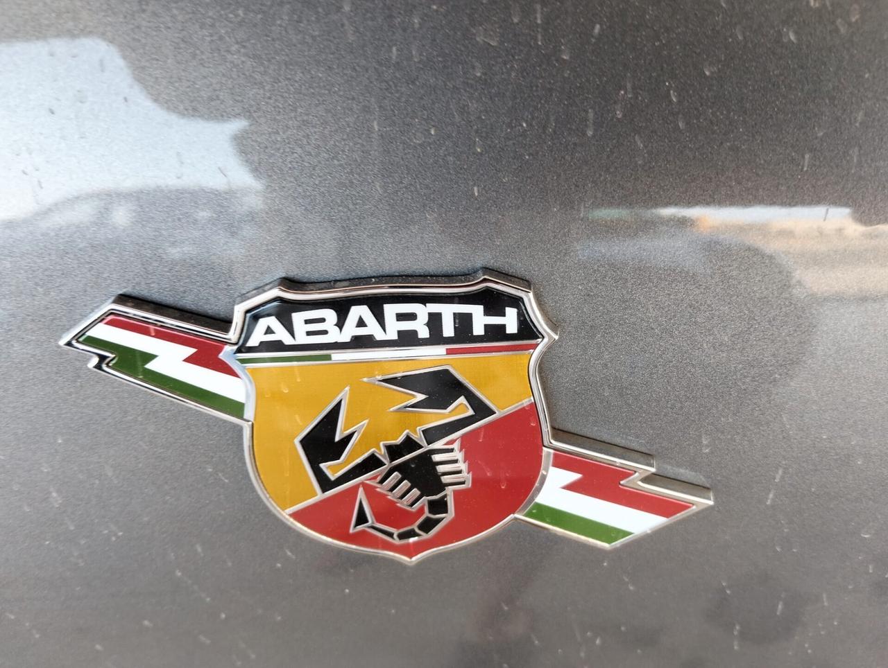 Abarth 595 1.4 Turbo T-Jet 180 CV Competizione 2022