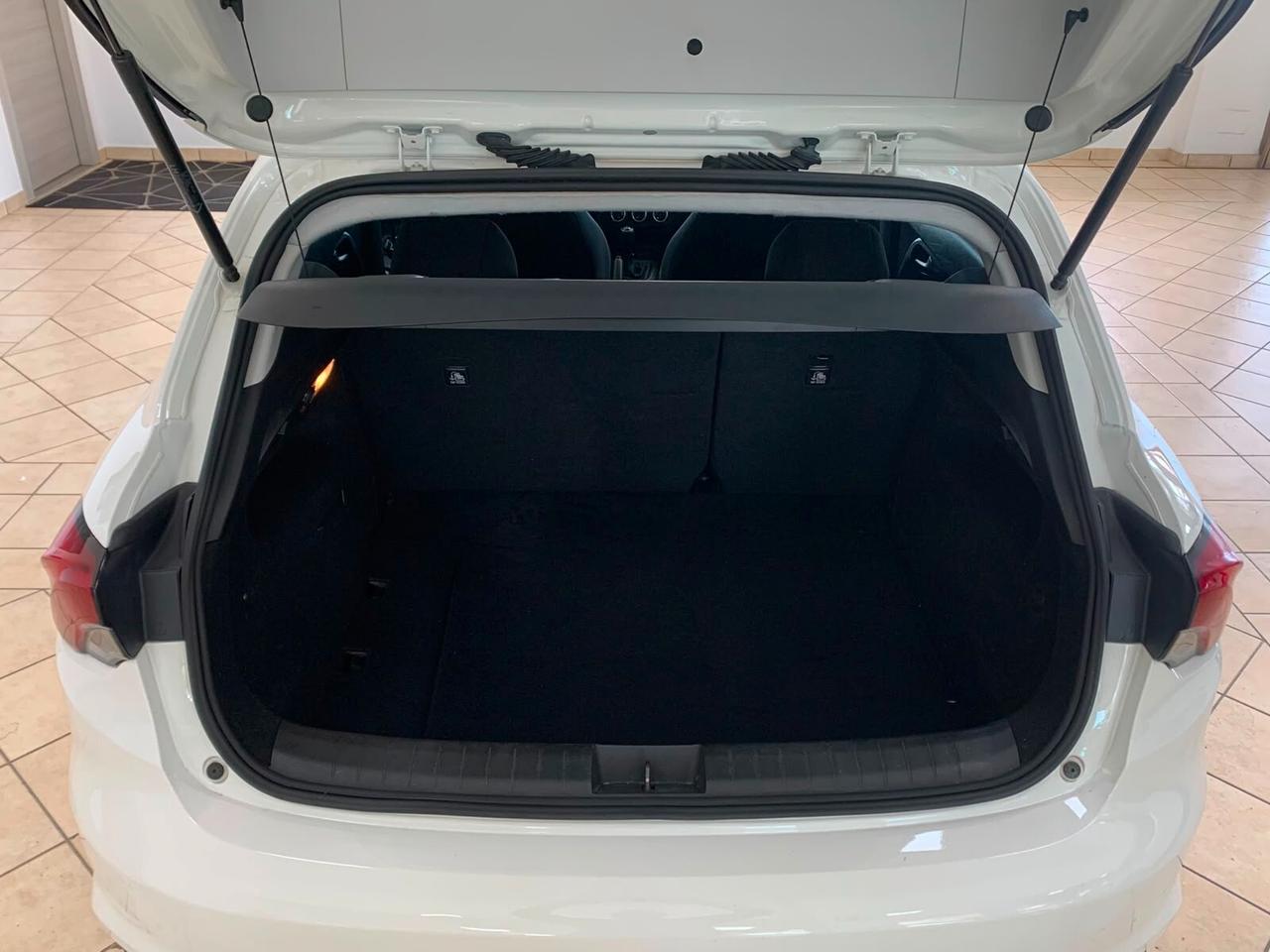 Fiat Tipo 1.3 Mjt S&S 5p. *IVA DEDUCIBILE*