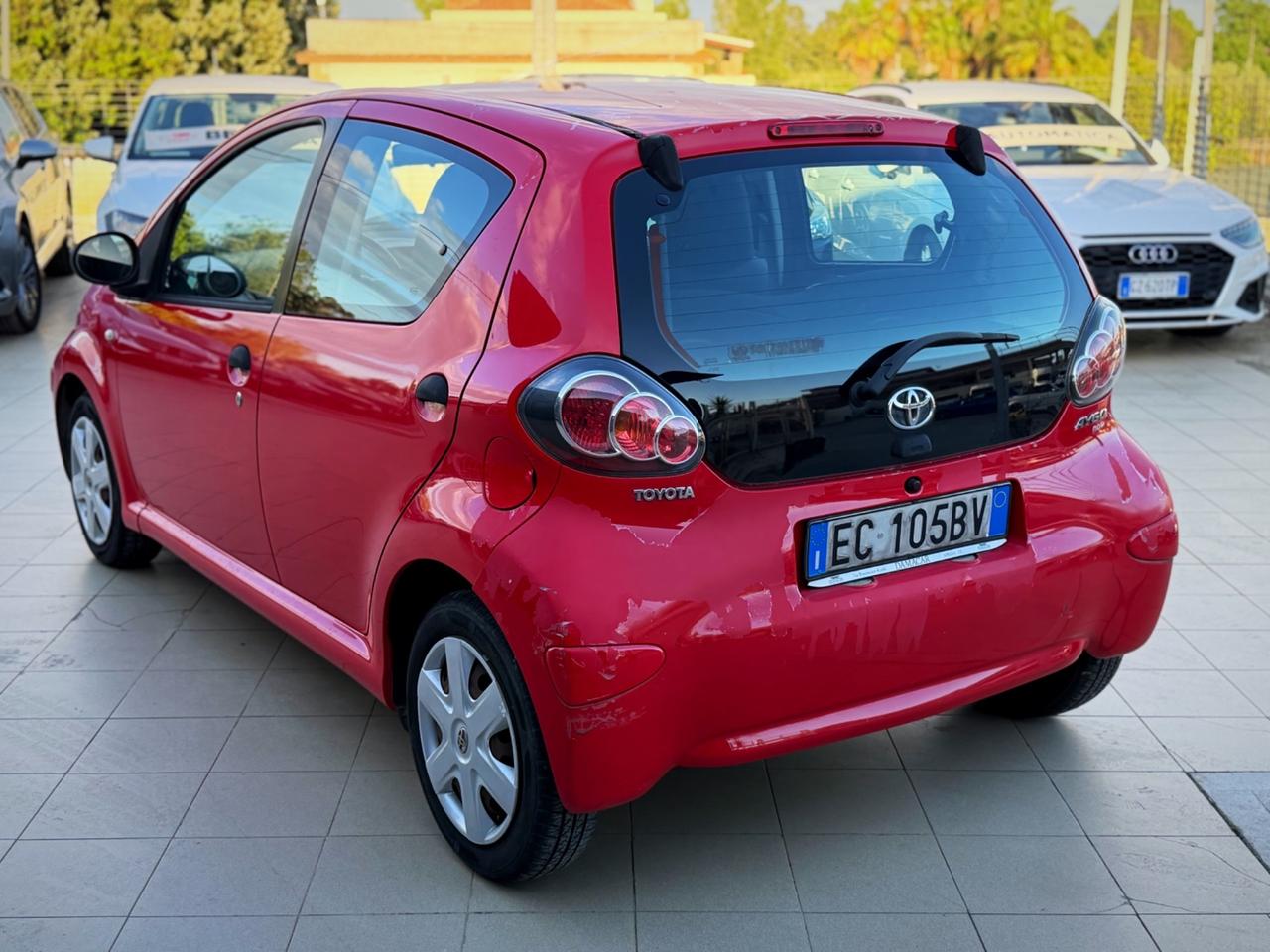 Toyota Aygo 1.0 12V VVT-i 5 porte Garanzia 12 Mesi