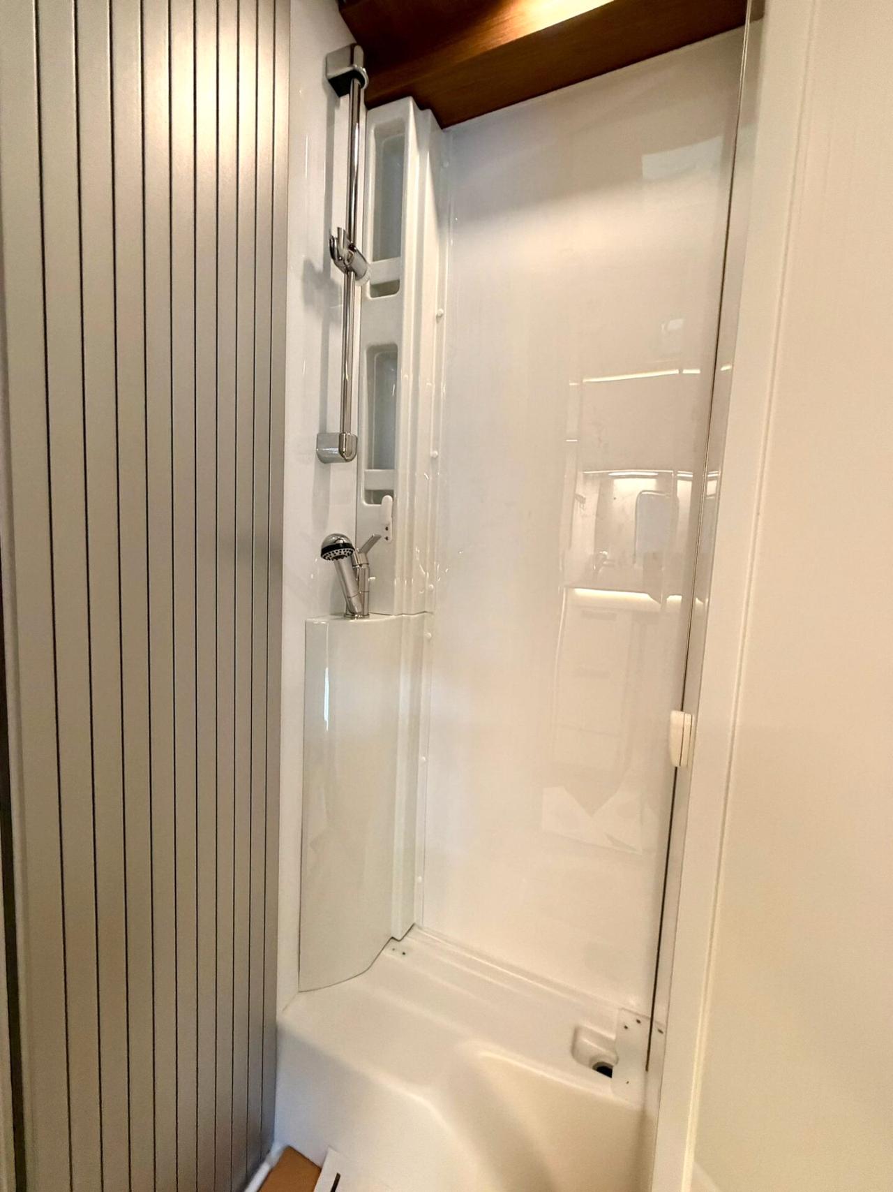 Laika L 2009 Ecovip Titanio