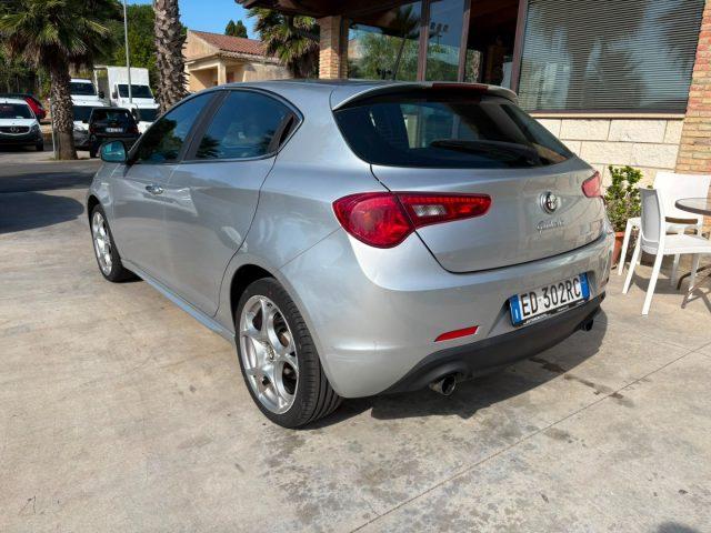 ALFA ROMEO Giulietta 2.0 JTDm-2 170 CV Distinctive