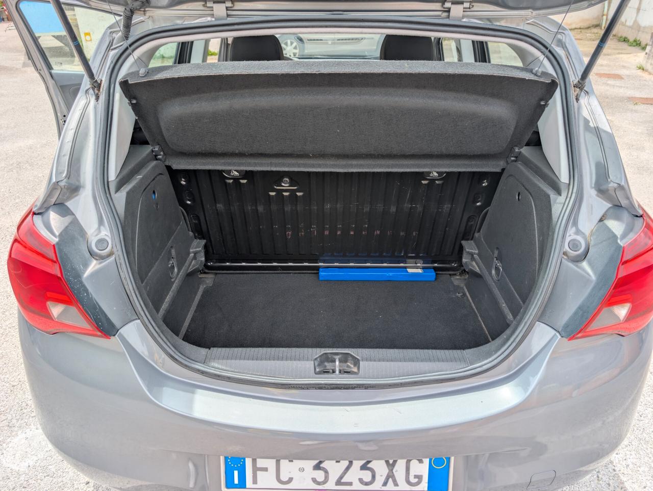 Opel Corsa 1.4 90CV GPL Tech 5 porte Cosmo