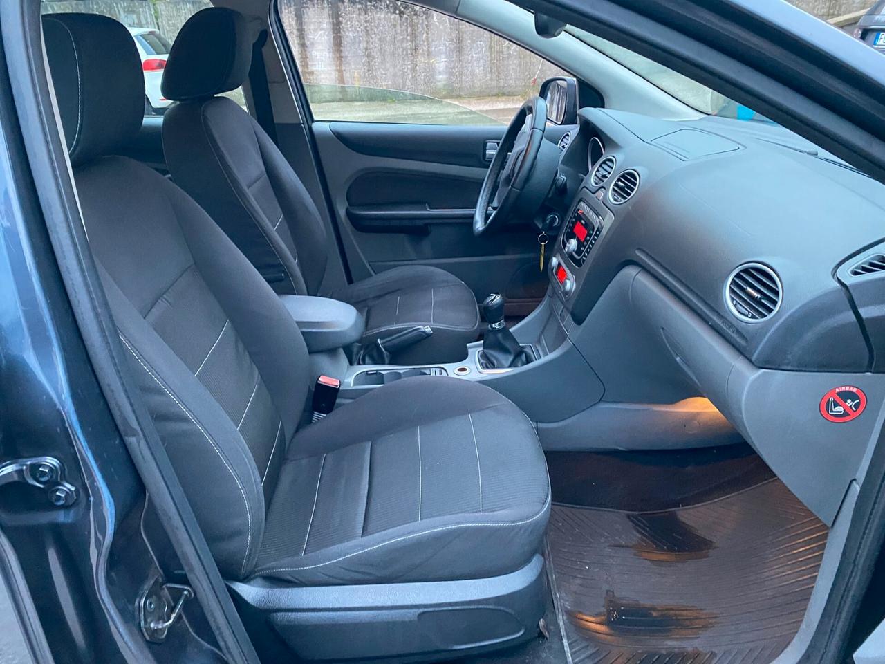 Ford Focus 1.6 tdci 110cv full opt restyling SW 2009