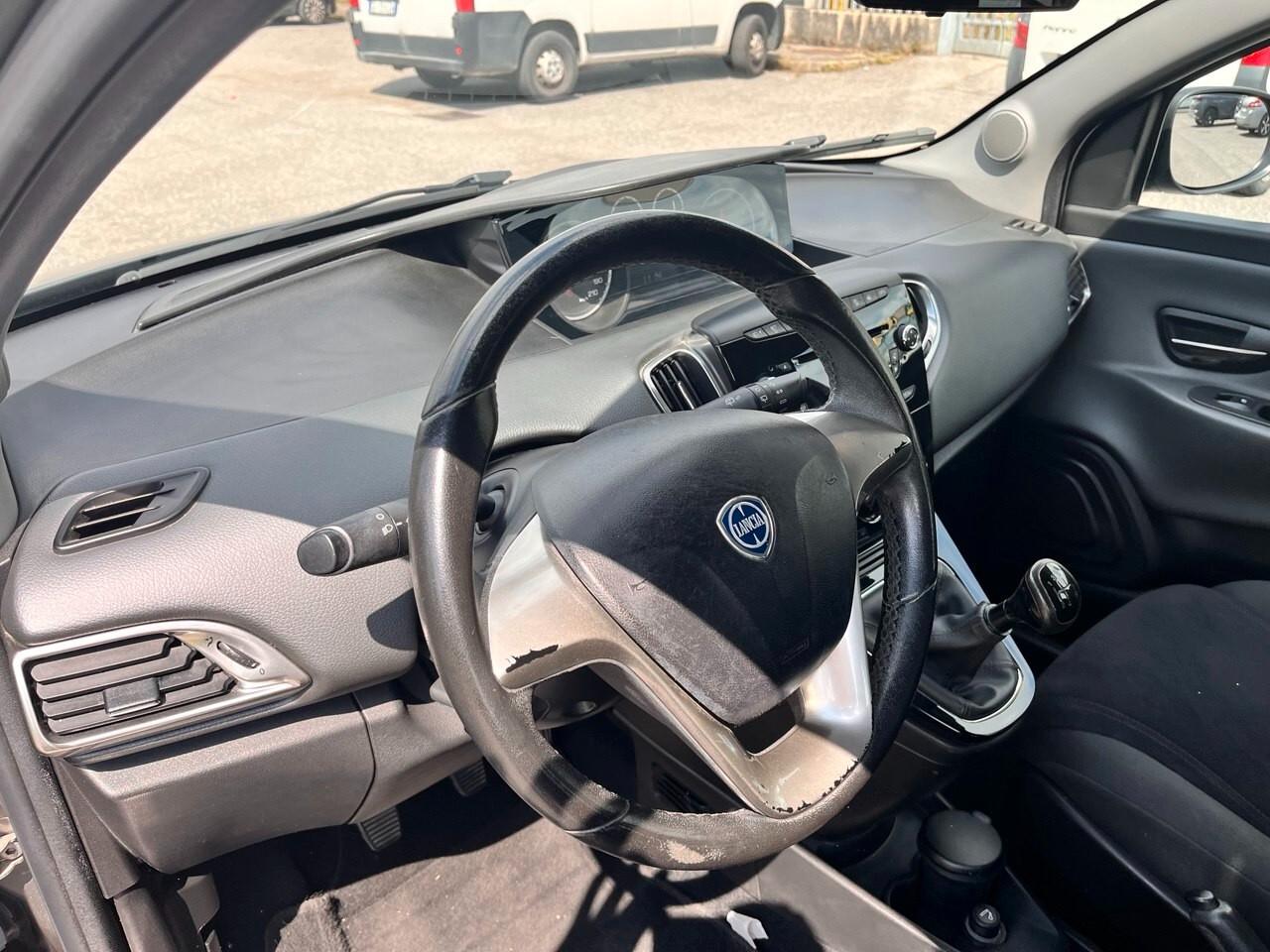 Lancia Ypsilon 1.3 MJT 16V 95 CV 5 porte S&S Platinum