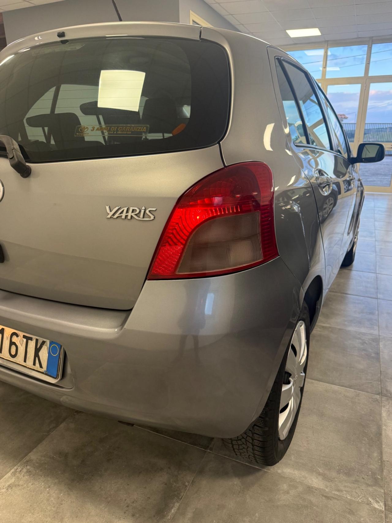 Toyota Yaris 1.4 D-4D DPF 5 porte