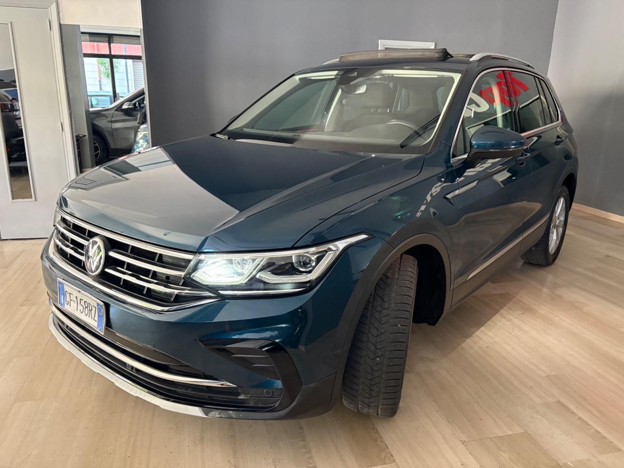 Volkswagen Tiguan 150cv DSG 4MOTION Elegance