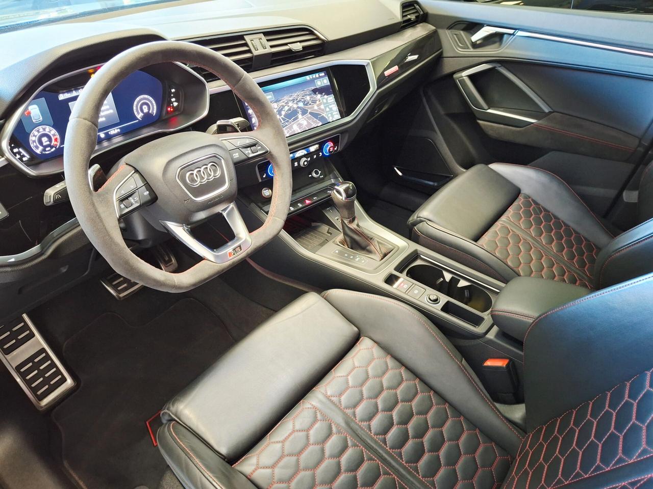Audi RS Q3 Audi RSQ3 SportBack 2.5 Quattro S-Tronic 400cv