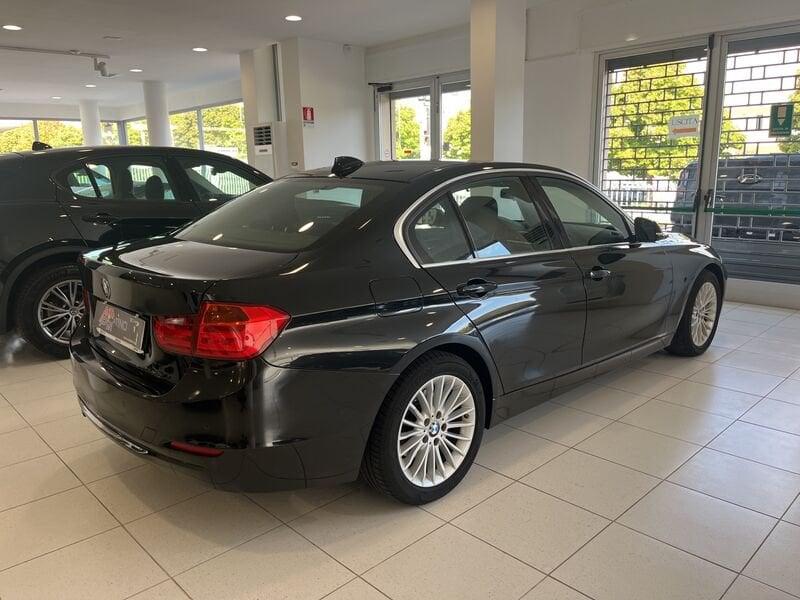 BMW Serie 3 318d Luxury km 109.000