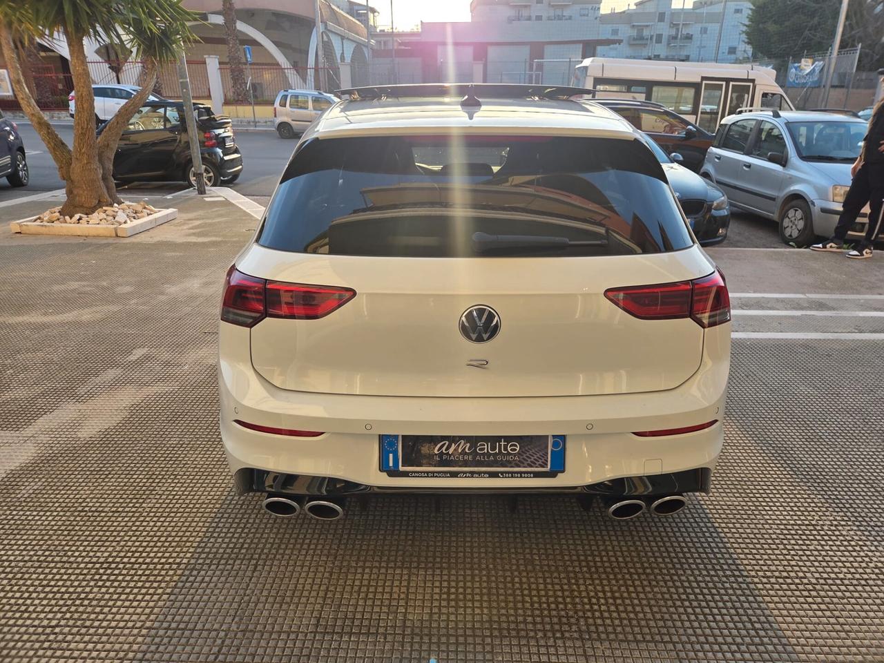Volkswagen Golf GTI 2.0 TSI DSG 4Motion R