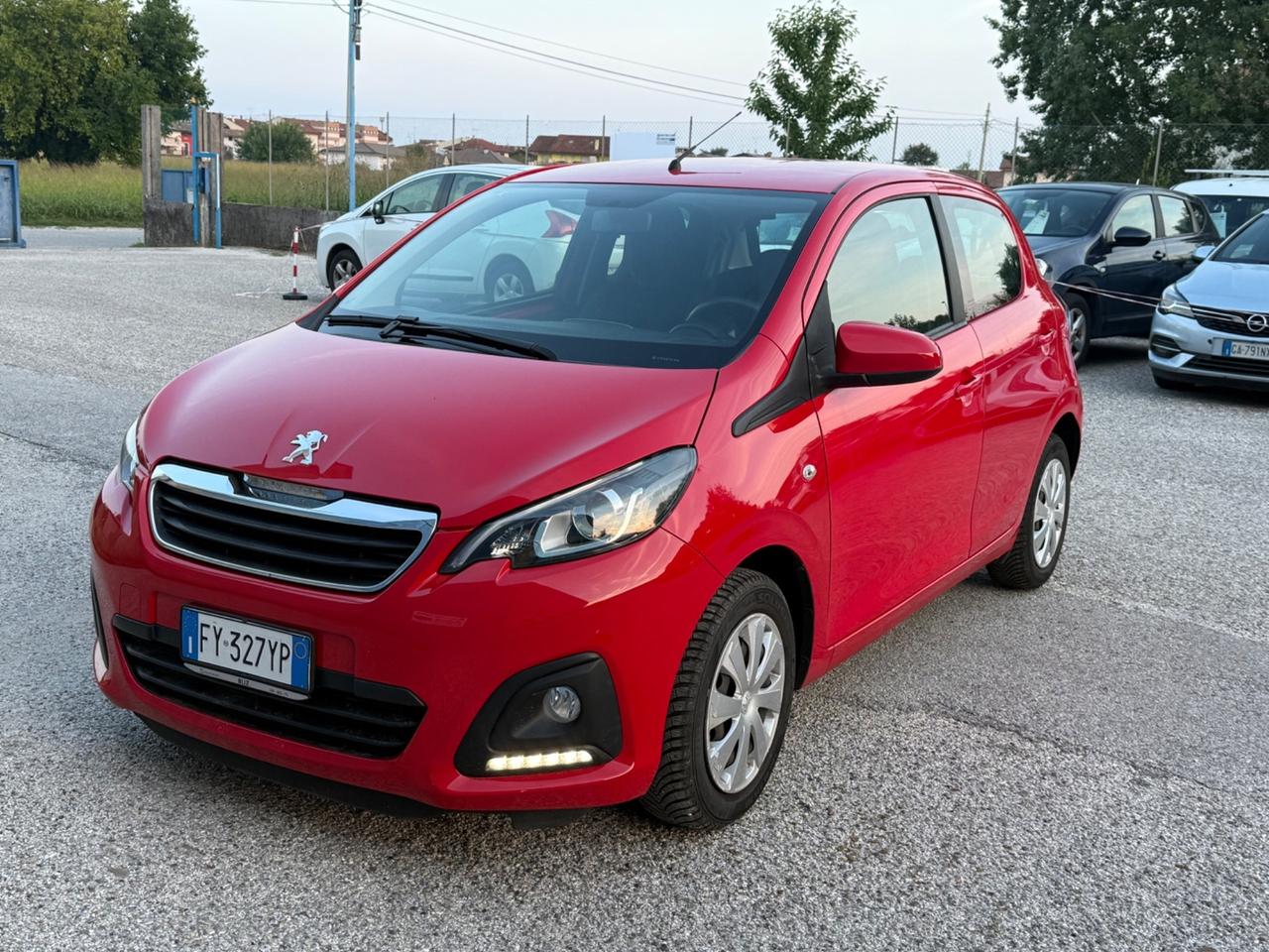 Peugeot 108 VTi 72 5 porte Allure