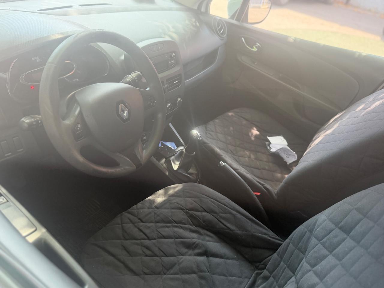 Renault Clio 1.2 75CV GPL 5 porte Live neopatentati