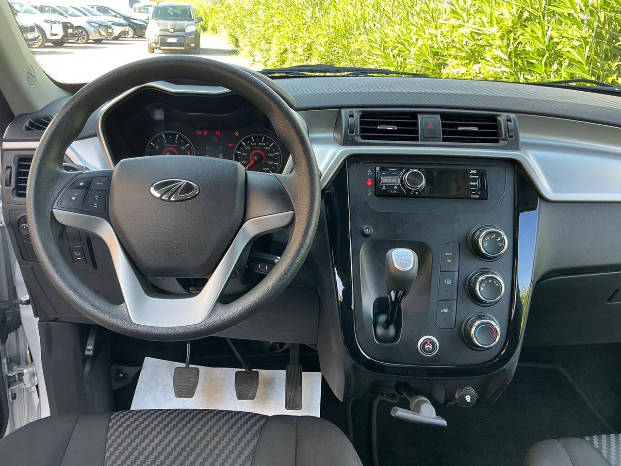 Mahindra KUV100 1.2 VVT M-Bifuel GPL K6+