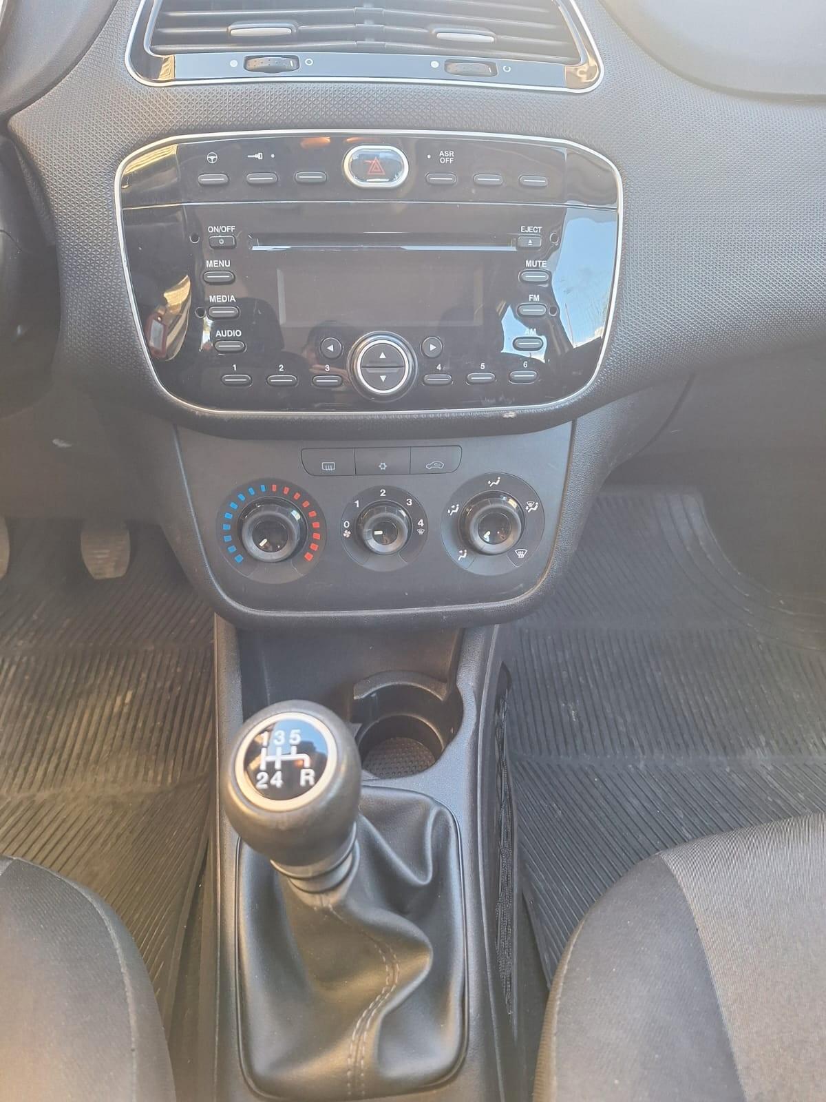 Fiat Punto 1.2 8V 5 porte Strett
