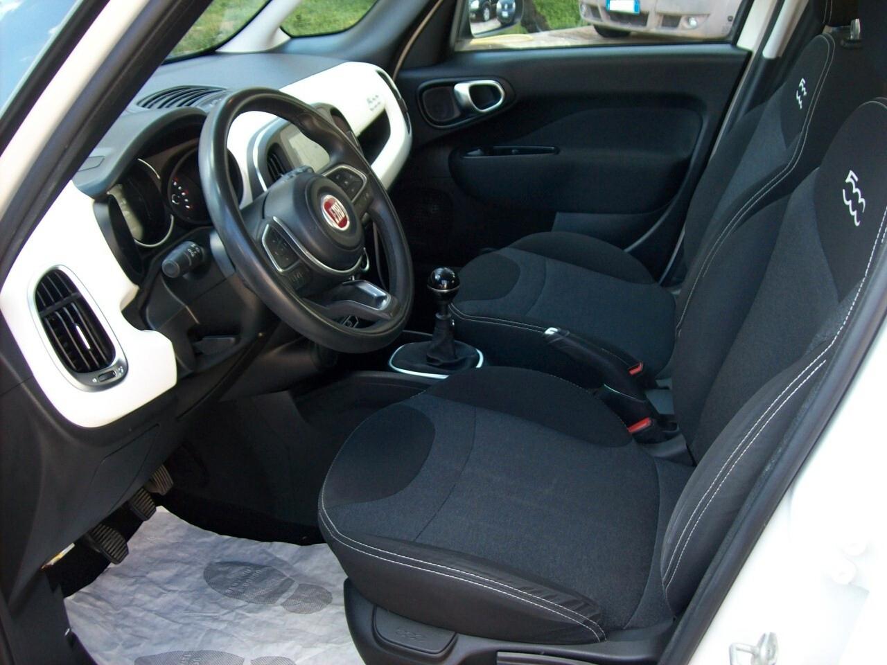 Fiat 500L Pro 1.6 MJT 120CV Lounge Navy (N1)