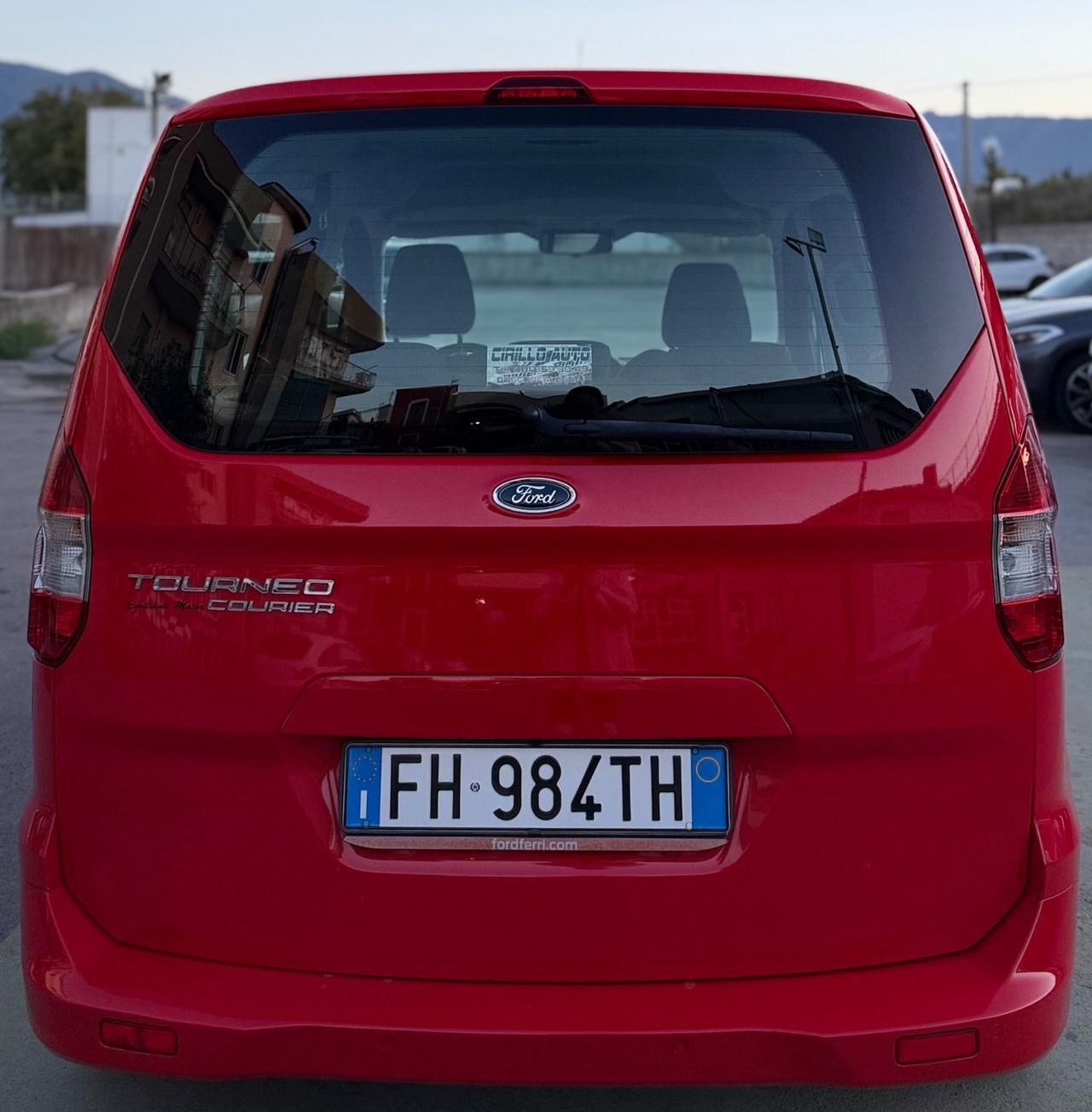 Ford Tourneo Courier 1.5 Diesel 75 Cv
