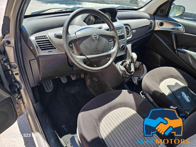 LANCIA Ypsilon 1.2 Platino