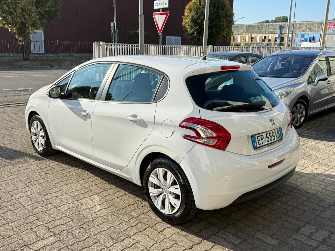 Peugeot 208 TAGLIANDI CERTIFICATI 1.4 HDi 68 CV 5 porte Active