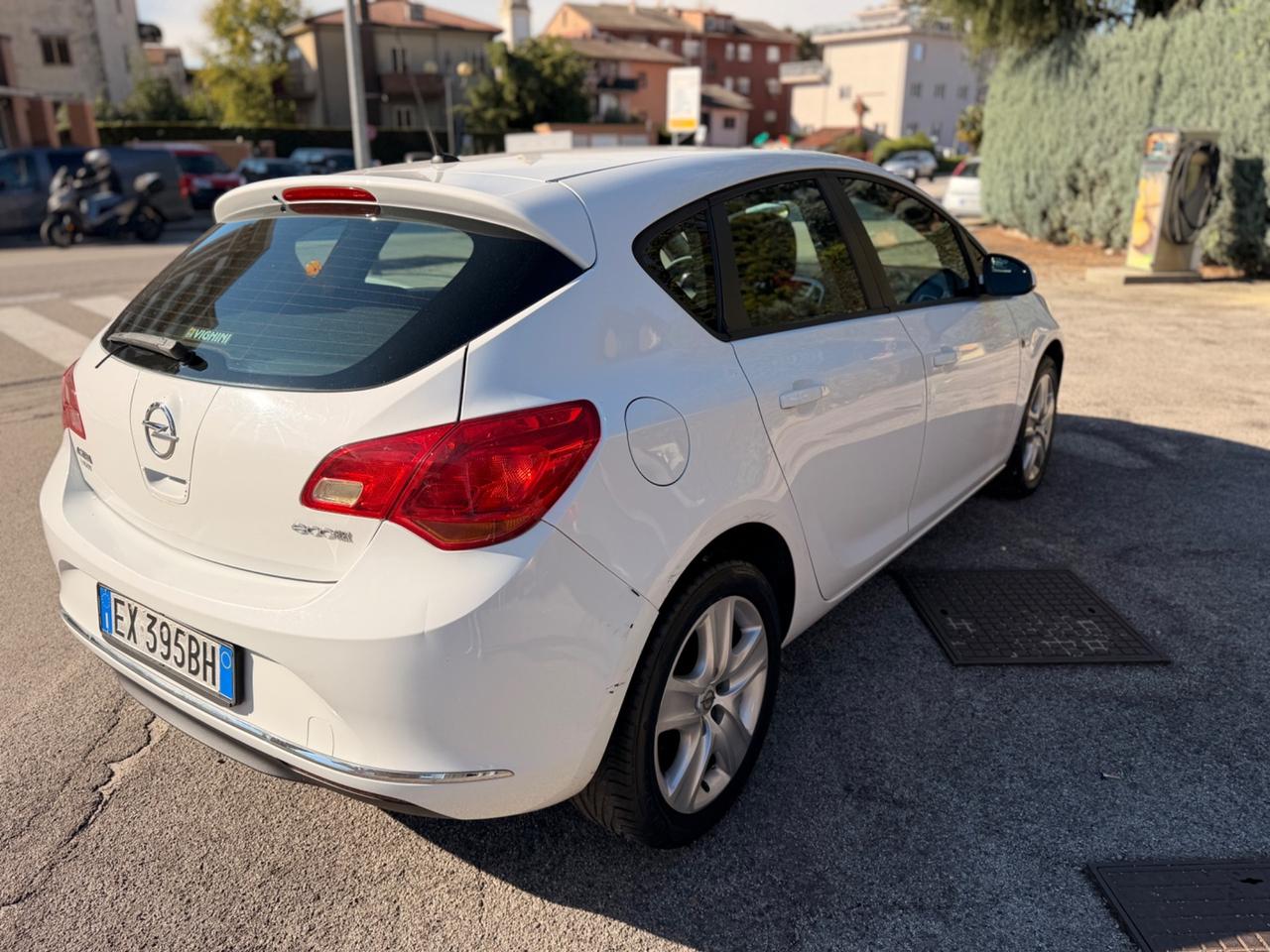 Opel Astra 1.6 CDTI euro6 Neopatentati €2850