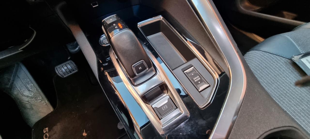 Peugeot 5008 BlueHDi 130 S&S Allure