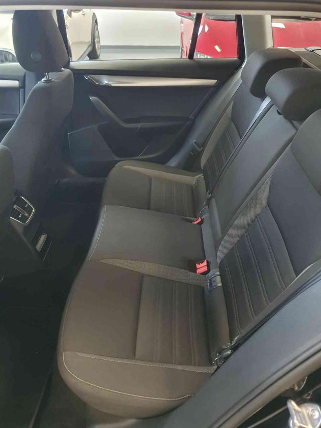 SKODA Octavia 1.6 TDI SCR 115 CV Wagon